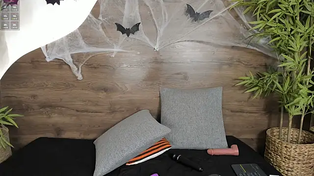 mia lacy  online show from October 30, 7:26 pm