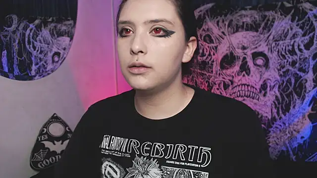 mikaskullcs online show from March 25, 10:01 pm