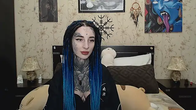 Velvetbat online show from February 14, 6:15 am