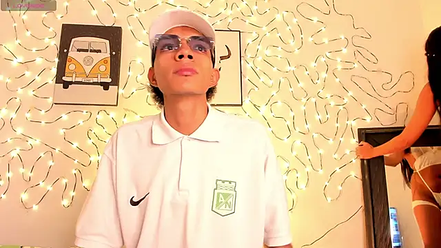 candyandmarilyn online show from January 12, 11:10 pm