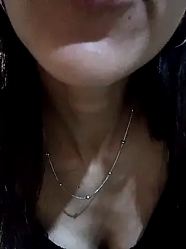 Camilitah online show from November 5, 3:50 pm