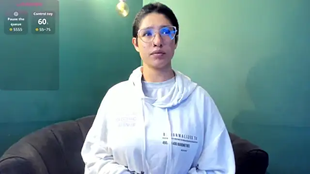 Elaine87  online show from November 4, 12:48 am