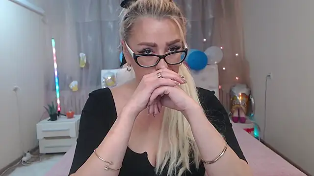 KatrinaCharm online show from October 8, 12:31 pm