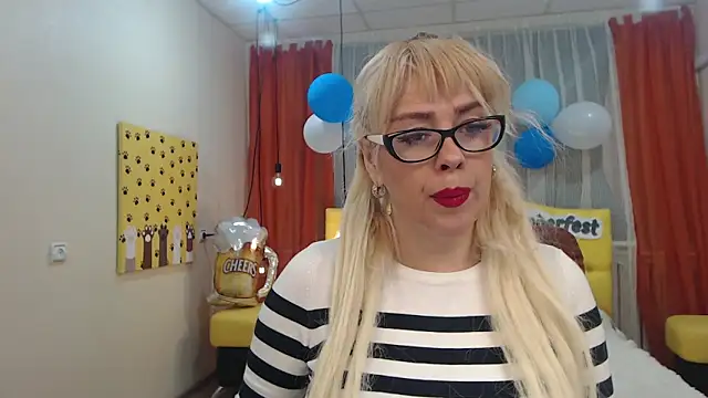 KatrinaCharm online show from September 21, 6:01 am