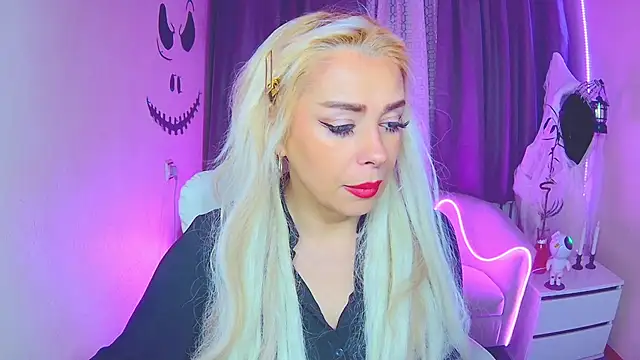 KatrinaCharm online show from November 2, 7:23 am