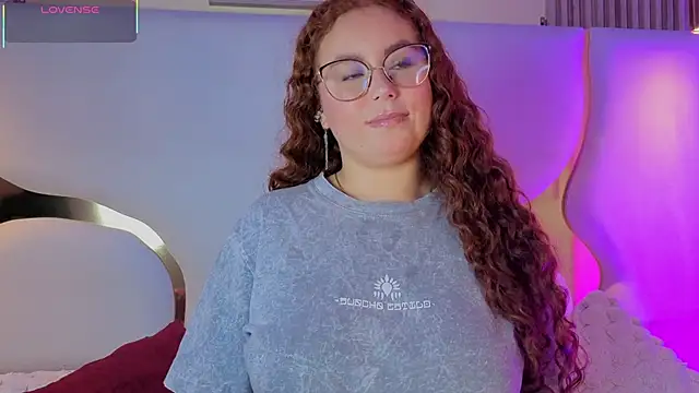 AmmberJones online show from January 14, 1:05 pm