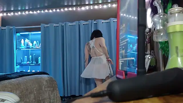 mavismable online show from November 15, 6:47 am