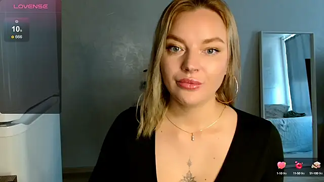 Snapshot of Eva___forever chatting on September 26, 1:47 am Eva   forever online show from September 26, 1:47 am