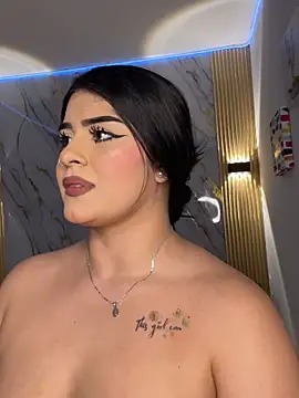 Kariina  69 online show from March 21, 3:33 am