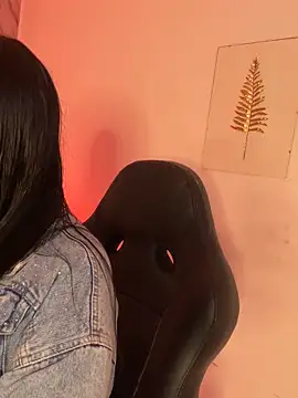 Kariina  69 online show from May 6, 2:15 am