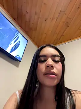 Snapshot of Cristina_pinkk chatting on October 17, 3:10 am Cristina pinkk online show from October 17, 3:10 am