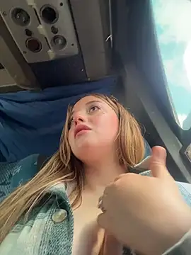 Baby  Otaku online show from February 27, 7:14 pm