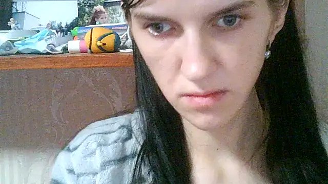 Casey Jeannie online show from July 8, 8:00 pm