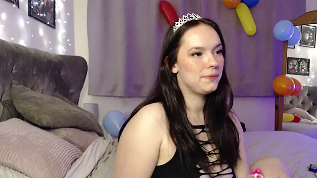 Vforverity online show from April 24, 8:44 pm