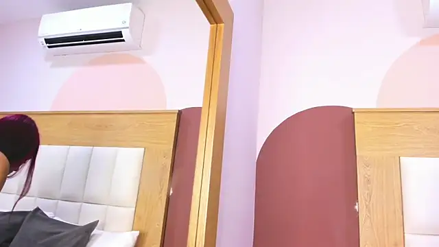 ZoeMorris online show from October 2, 11:37 am