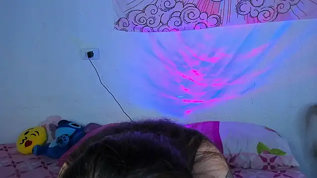 abbie jensen  online show from April 16, 11:07 pm