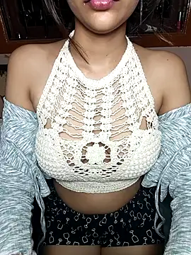 Isha Sax online show from October 23, 5:30 pm