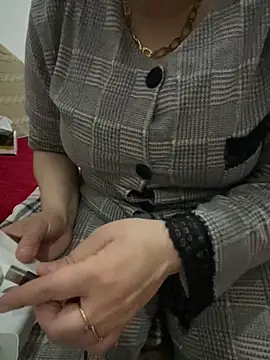 khayaal online show from April 5, 9:58 pm