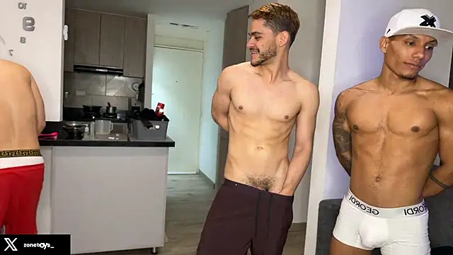 zoneboys online show from June 3, 12:12 am