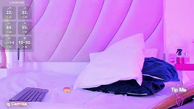 AnnahiBaker online show from January 15, 11:55 pm