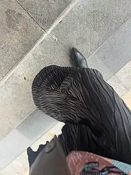 xiaoyuan01 online show from November 18, 1:17 am