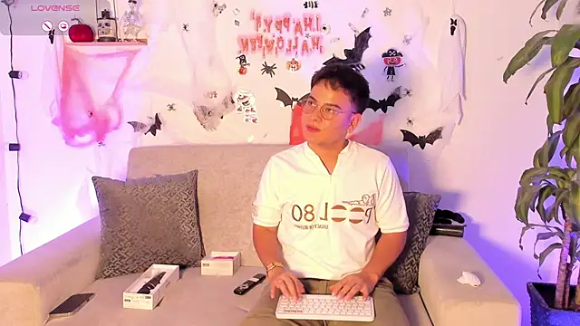 Young Ben online show from October 24, 1:01 am