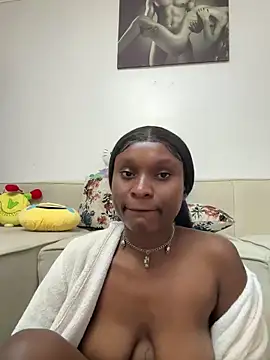 Lil-shawrie online show from March 7, 3:35 am