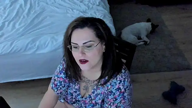 Squirt Kimm online show from November 14, 1:33 pm