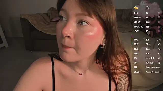 Ash Hasmy online show from April 22, 5:26 am