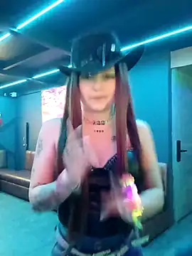 madelen b online show from December 2, 2:13 am