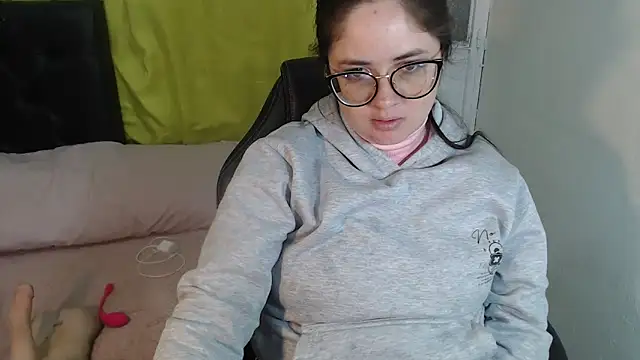 KrystalAdams online show from February 5, 2:31 pm