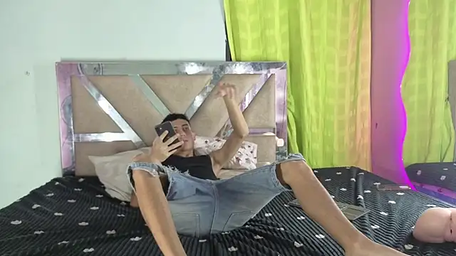 777 camilo online show from April 20, 12:24 am