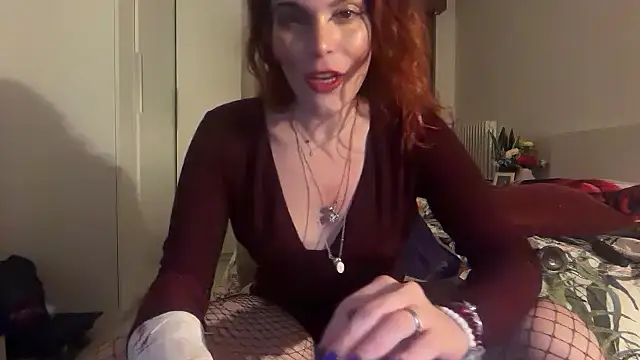 refem9 online show from April 6, 6:31 pm