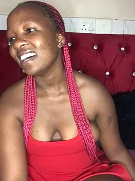 MissREAHx online show from September 19, 8:19 pm