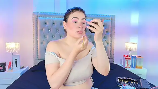 Antonella wild online show from October 5, 4:17 am