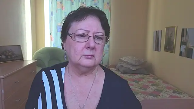 Margo Moll online show from December 14, 9:26 am