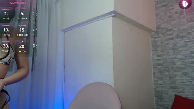 Stephany Rodriguez online show from November 3, 12:42 pm