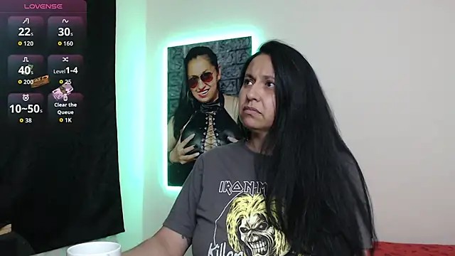 Snapshot of holydeath_1 chatting on October 1, 10:26 pm holydeath 1 online show from October 1, 10:26 pm