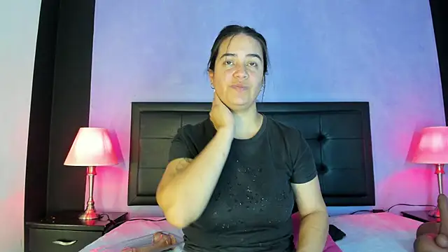 GreciaFox1 online show from March 2, 12:23 pm