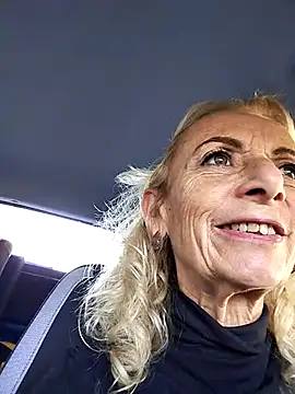 clarabell4 online show from November 11, 8:22 am