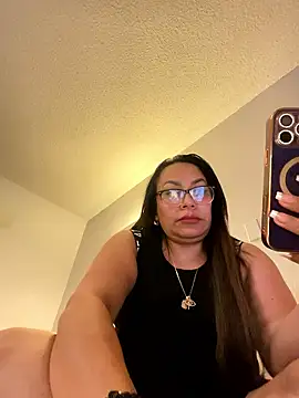 SamyHot2025 online show from January 14, 1:21 am