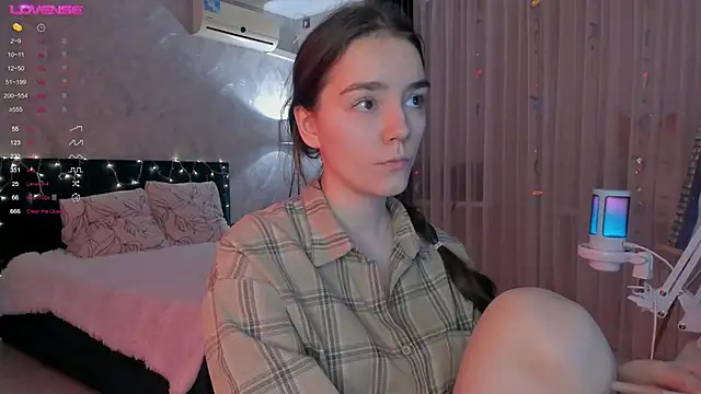 sweete chantal online show from January 16, 7:32 pm