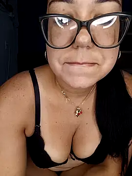 MilfTentasion online show from December 3, 1:19 am