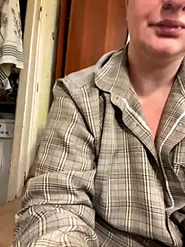 Snapshot of FetishIris chatting on September 13, 12:13 pm FetishIris online show from September 13, 12:13 pm