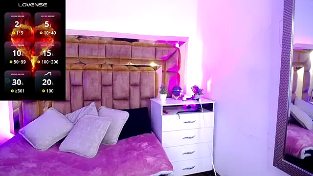 Camila Mishiima1 online show from November 26, 11:55 am