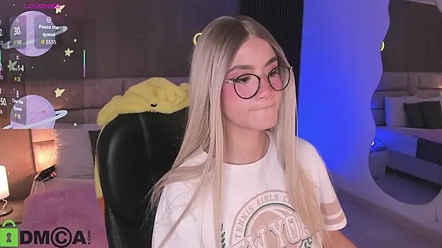 Arinextdoor online show from November 20, 11:28 pm