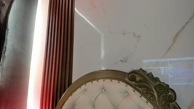 CoralieBronson online show from October 21, 8:57 pm