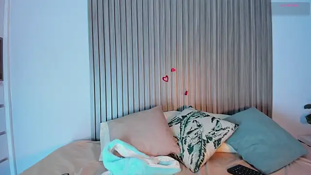 Blue Sixx online show from February 25, 10:30 pm