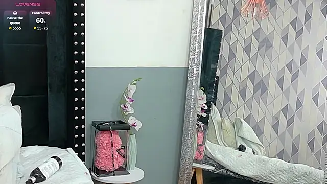 EbonyCoWorker online show from May 31, 6:09 pm