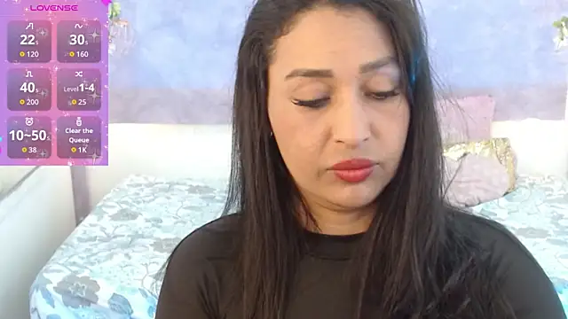 Snapshot of IvyShine7 chatting on October 19, 7:27 pm IvyShine7 online show from October 19, 7:27 pm